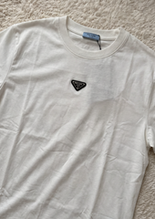 Weißes Prvda-T-Shirt