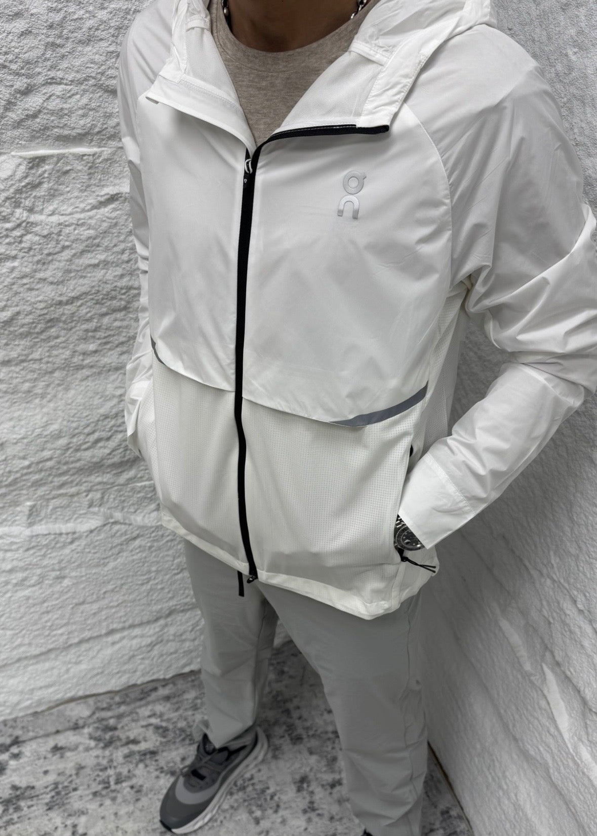 Ensemble On Blanc/Gris