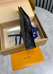 Pochette à main LV