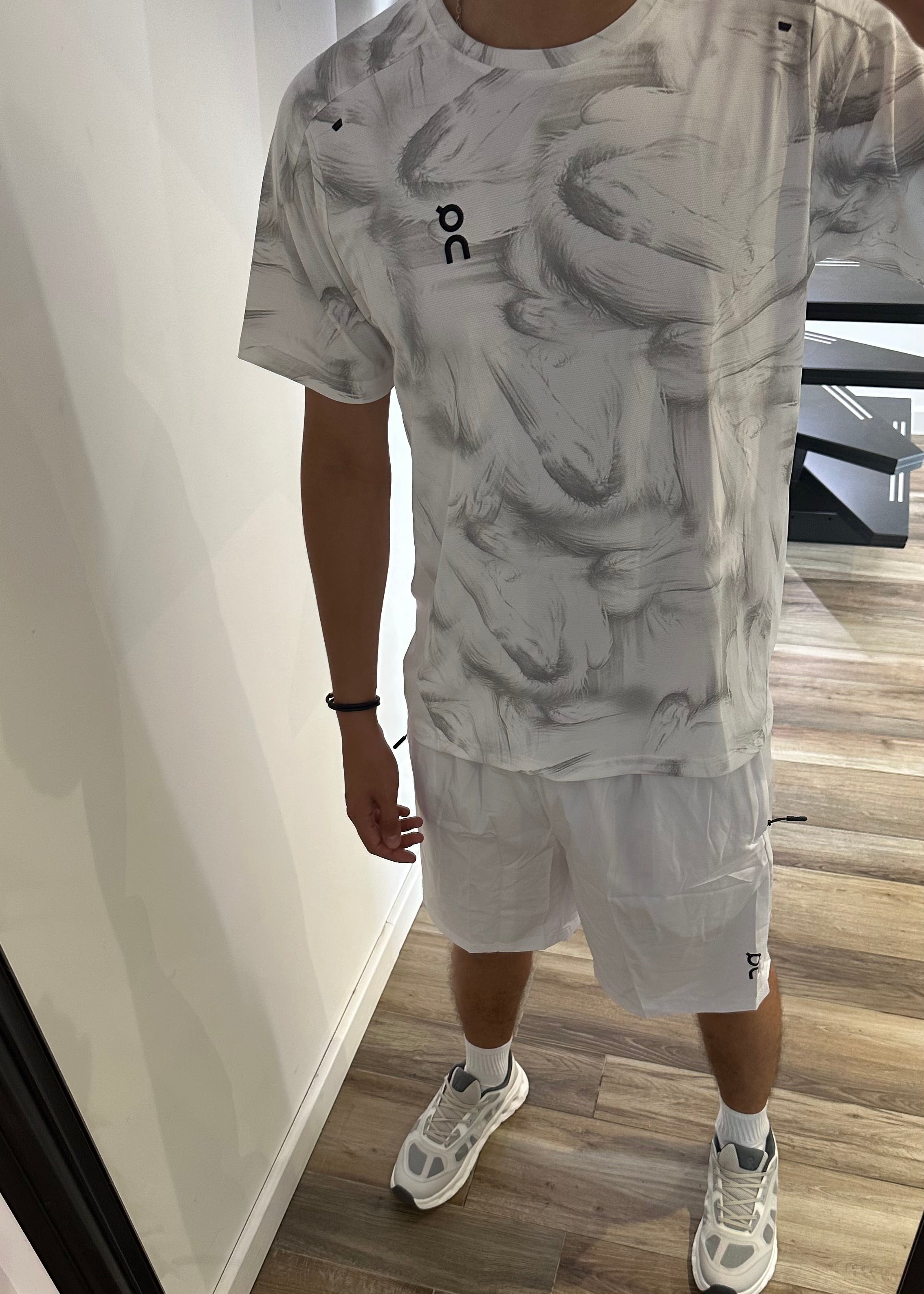 Ensemble On Blanc / Gris