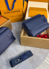 Sacoche LV Cuir Bleu