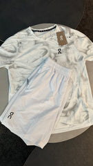 Ensemble On Blanc / Gris