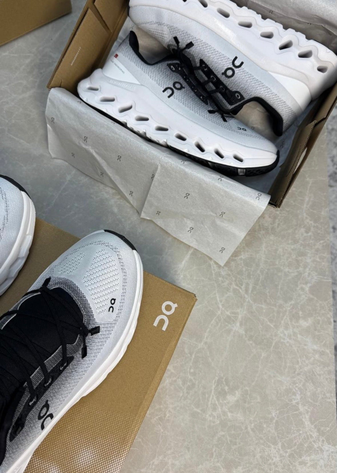 Basket On Blanc/Noir