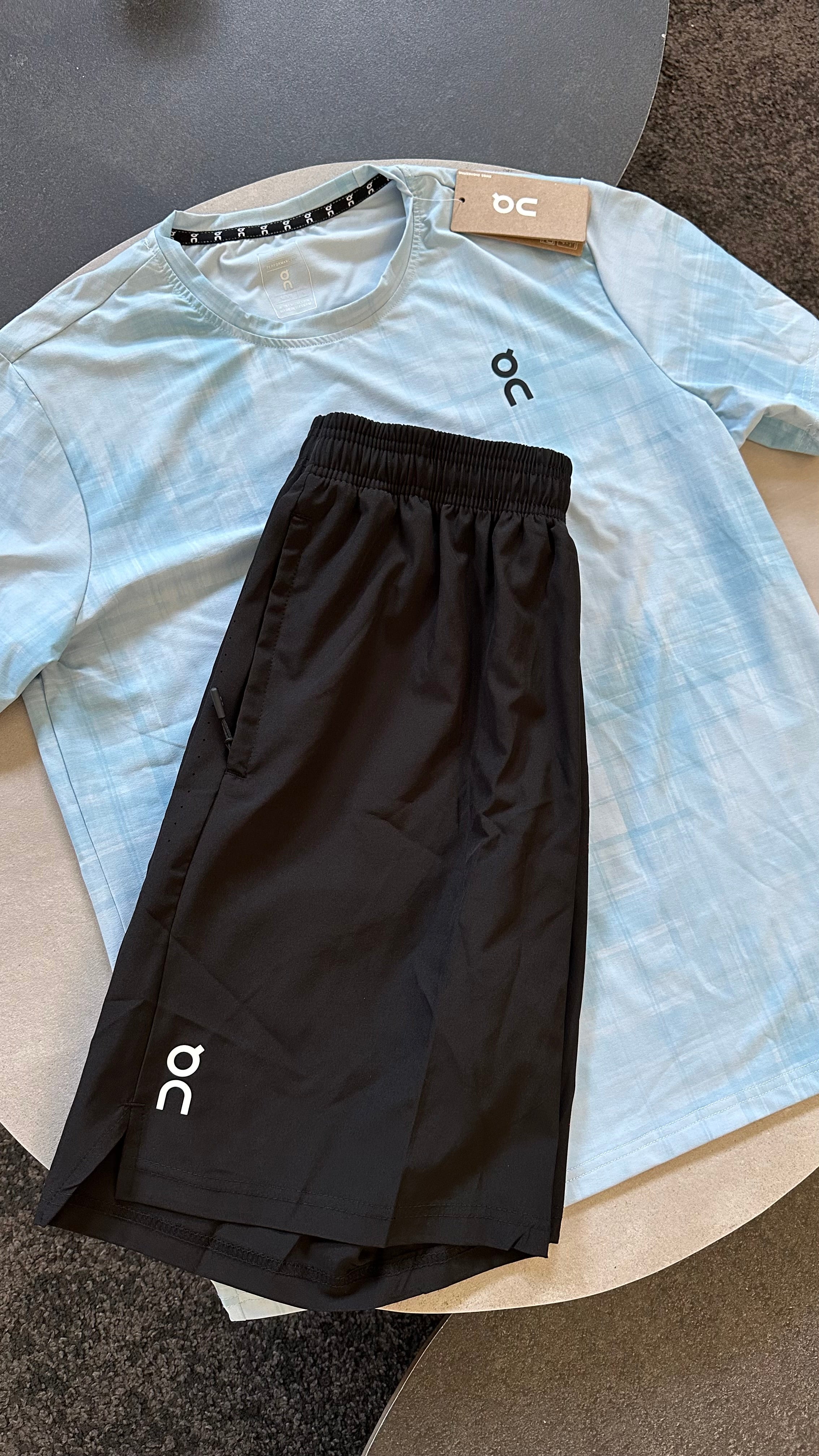 Ensemble On Bleu / Noir