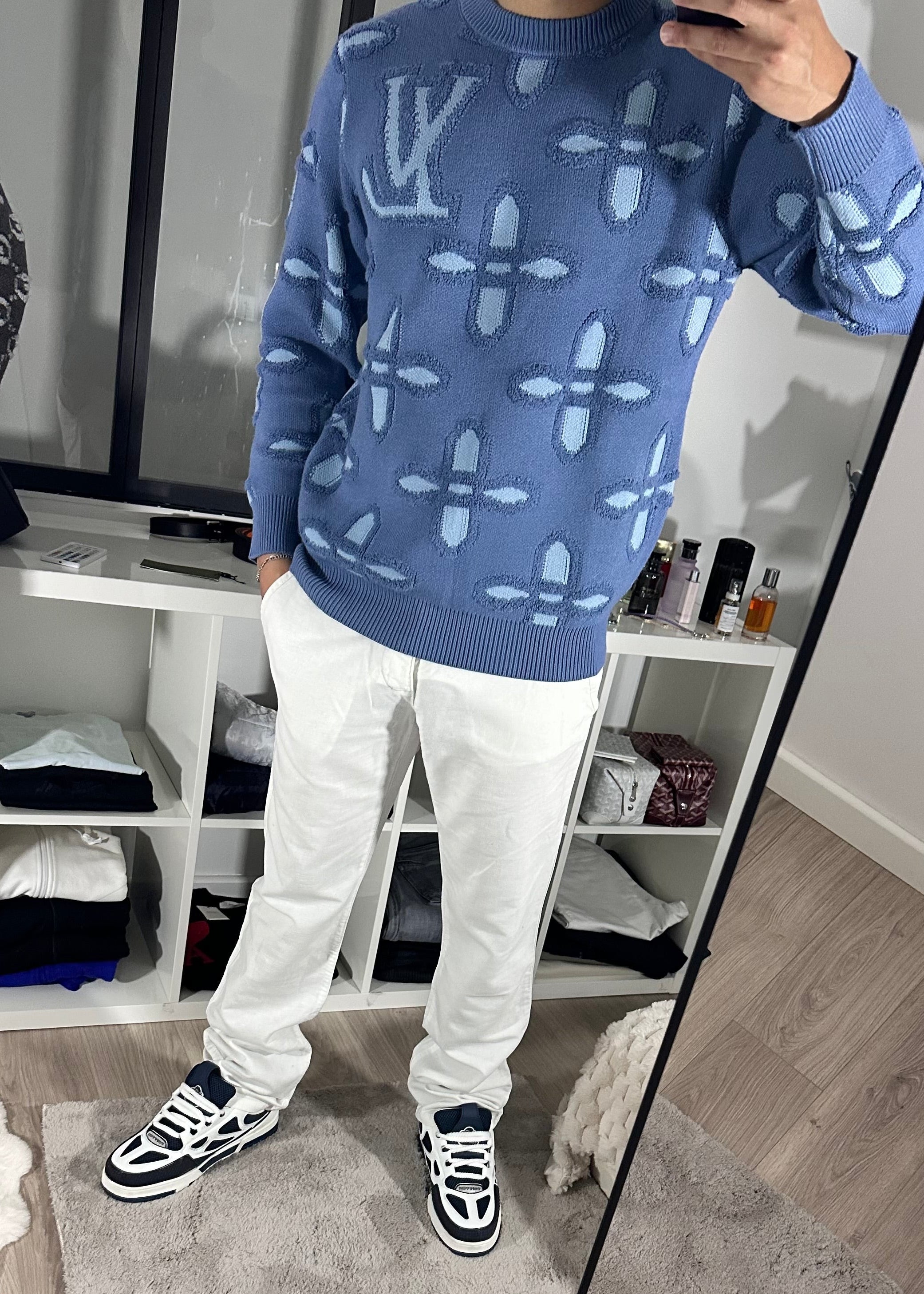 Pull bleu LV