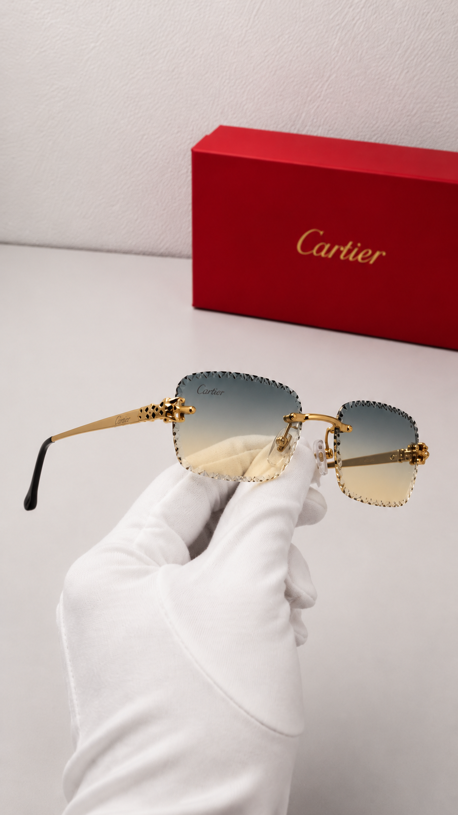 Panther-print glass sunglasses