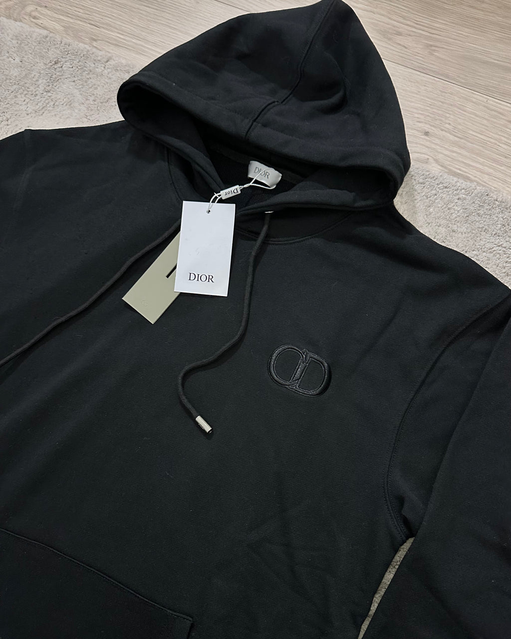 Pull Noir à motif CD