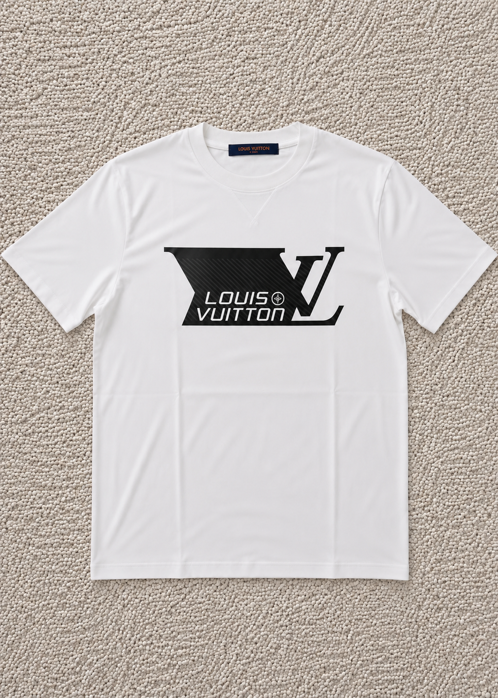 T-shirt LV blanc avec écriture