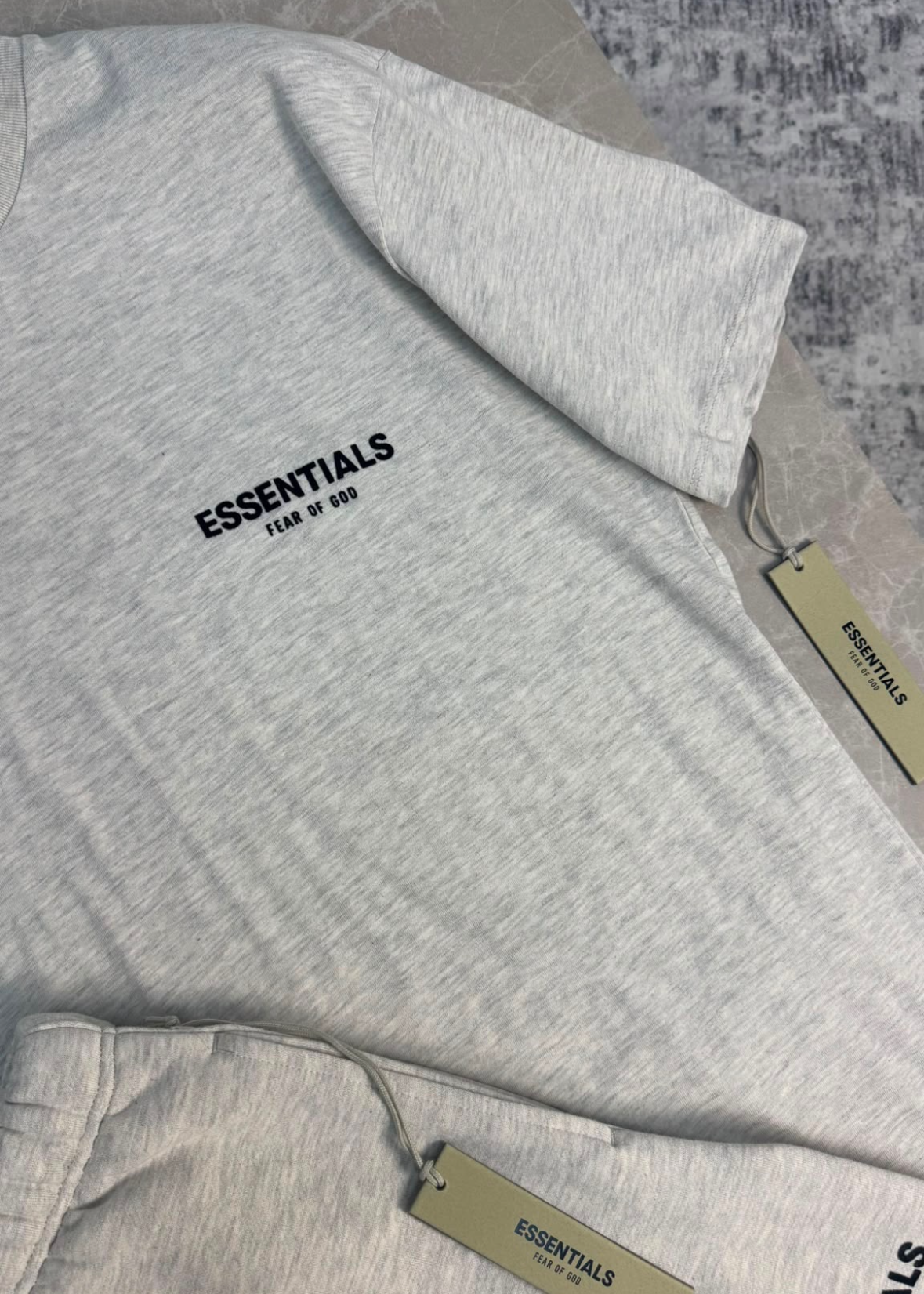 Ensemble Fear Gris