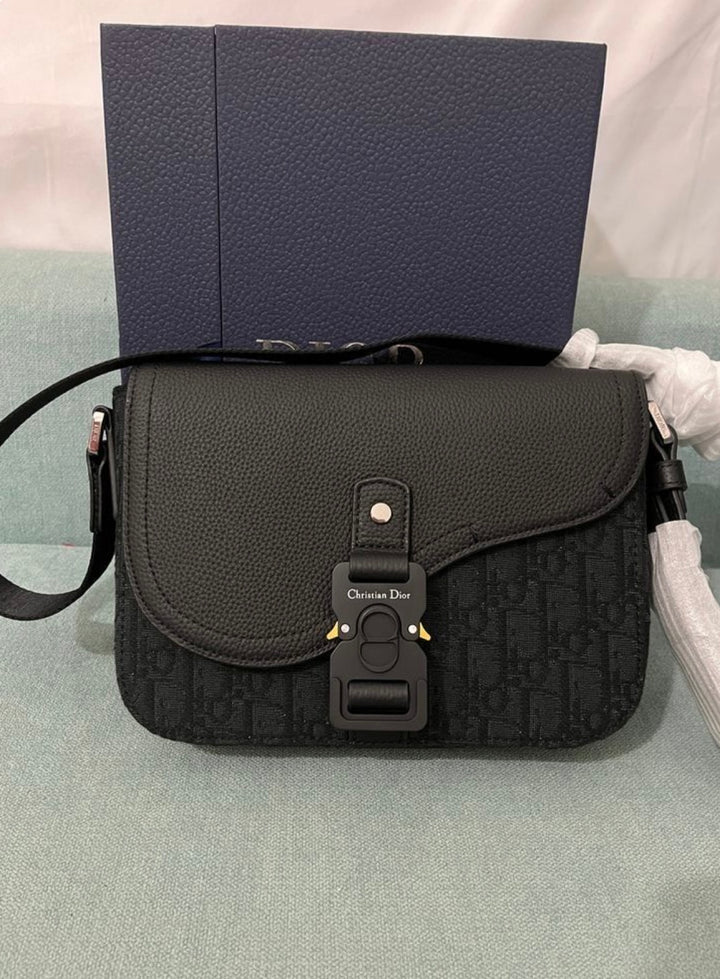 Sacoche CD Monogram Noir