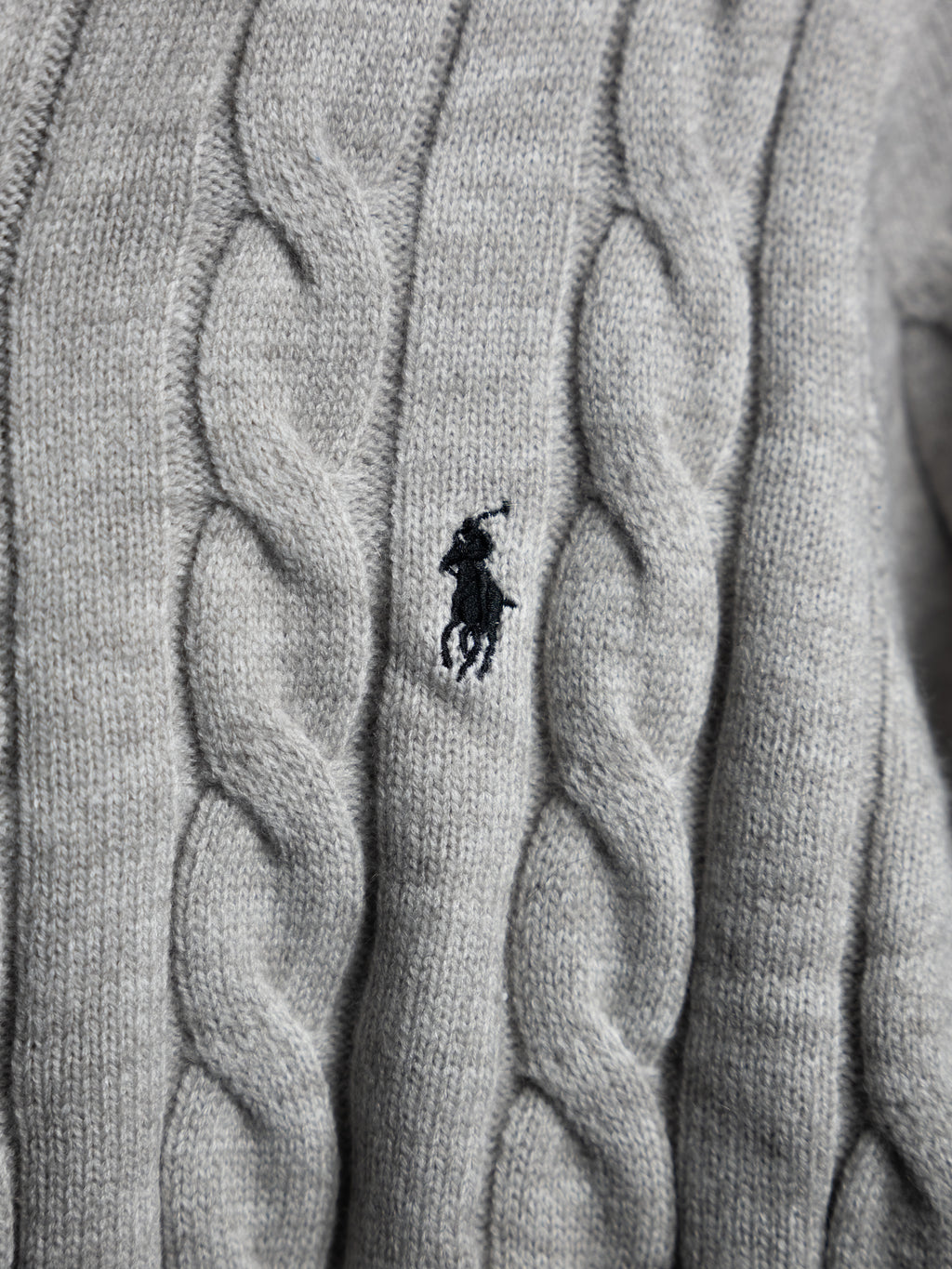 Ralph Lauren – Grauer Pullover mit Zopfmuster und Reißverschluss