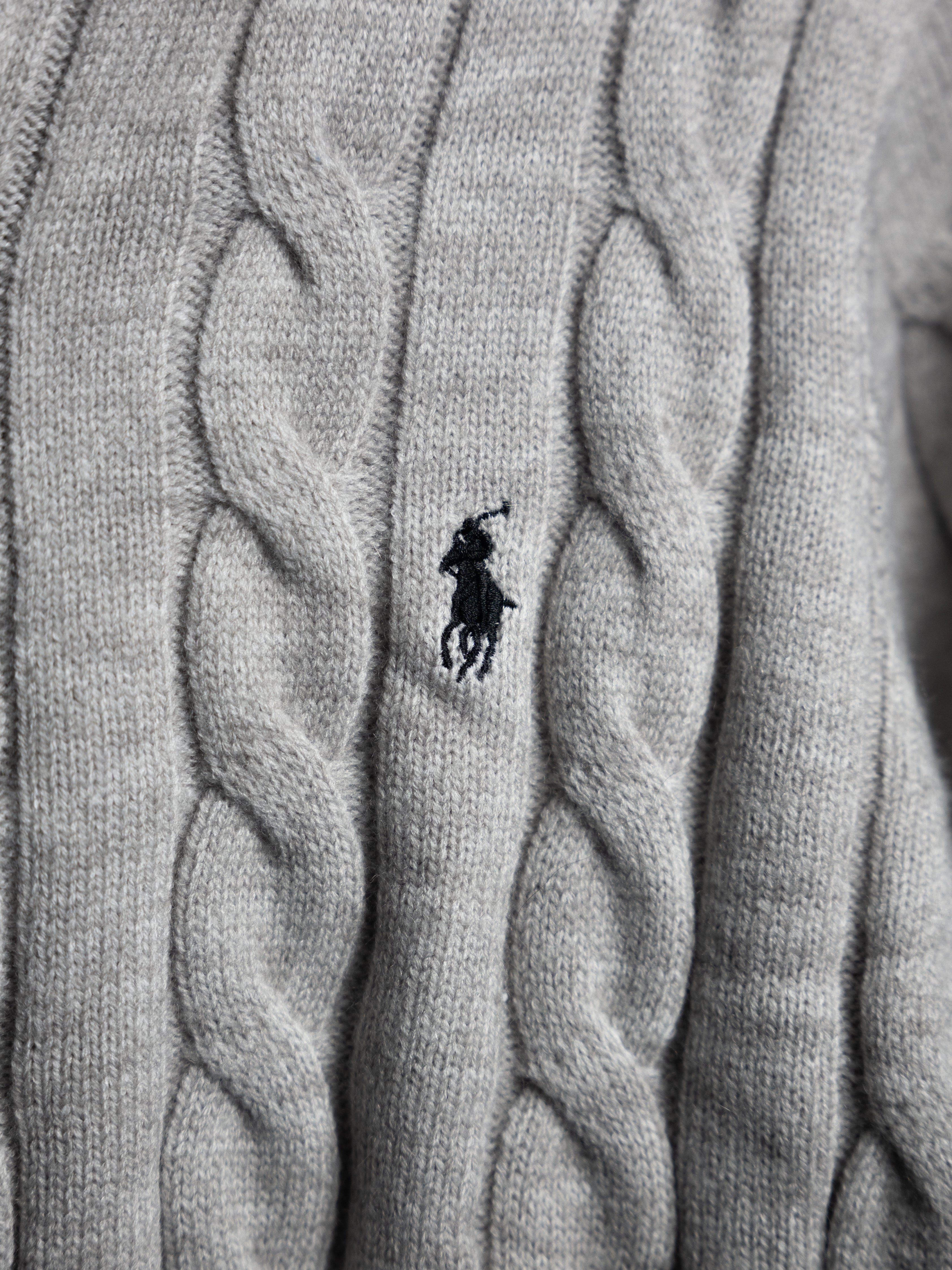 Ralph Lauren – Grauer Pullover mit Zopfmuster und Reißverschluss